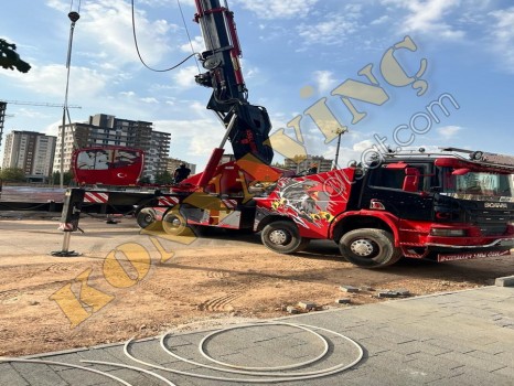 SCANIA ÜZERİNDE ASELKON MARKA 75 TON ÇİFT KIRMA VİNÇ