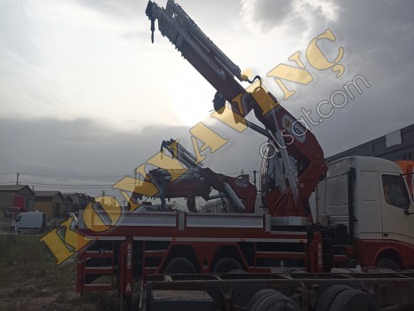 ACİL SATILIK 25 TON ACR İMALATI SIFIR VİNÇ BMC PRO 624 ÜZERİNDE