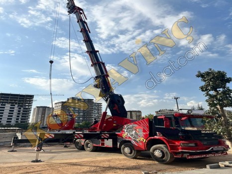 SCANIA ÜZERİNDE ASELKON MARKA 75 TON ÇİFT KIRMA VİNÇ
