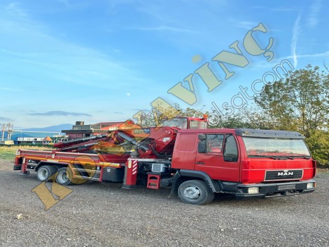 ACİL SATILIK SIFIR 13 TON YANA KATLANIR SIFIR VİNÇ MAN ÜZERİNDE