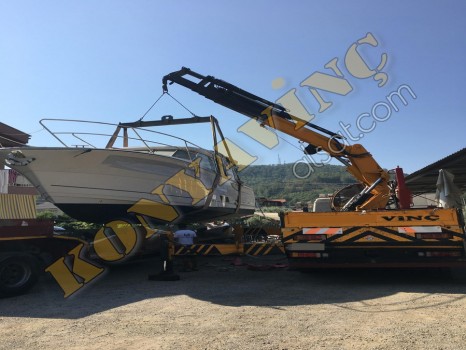 AKIN HİDROLİK 30 TON ÇİFT KIRMA VİNÇ MERCEDES 2521 ÜZERİNDE