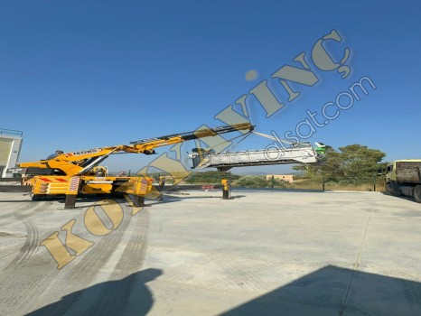 ARKA DİNGİL ÜSTÜNDE 13 TON ÇİFT KIRMA VİNÇ