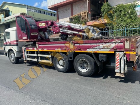 GÜÇLÜ 20 TON YANA KATLANIR MERCEDES 2521 ÜZERİNDE