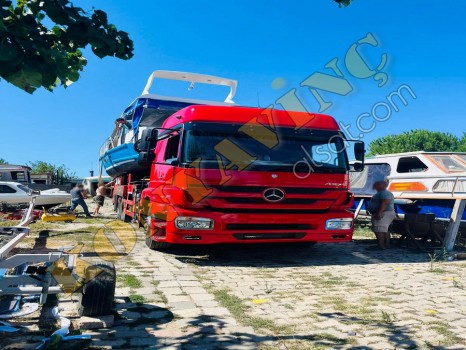 HİDROÖZ 20 TON YANA KATLANIR MERCEDES AXORS 2528 ÜZERİNDE