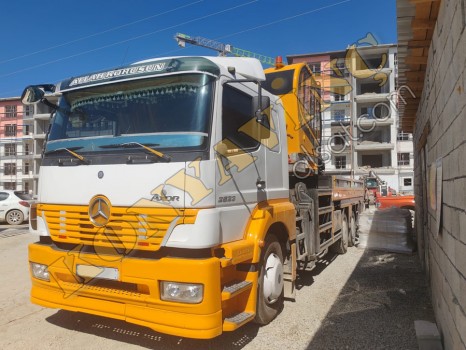 KALKAN HİDROLİK 20 TON UZAKTAN KUMANDALI MERCEDES 2523 CD