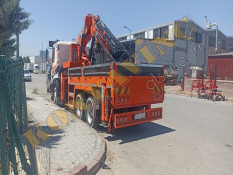 TEKKON İMALATI 10 TON YANA KATLANIR MAN ÜZERİNDE
