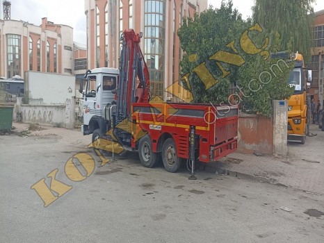 İVECO 120-14 ÜZERİNDE YANA KATLANIR 8 TONLUK VİNÇ