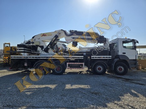 AKC 55 TON ÇİFT KIRMA ARAÇSIZDIR.