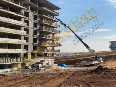 KELEŞ 35 TON ÇİFT KIRMA VİNÇ FORD KARGO ÜZERİNDE
