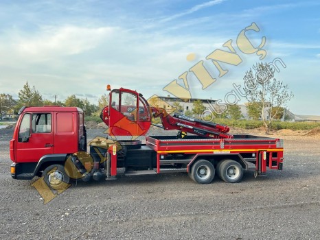 ACİL SATILIK SIFIR 13 TON YANA KATLANIR SIFIR VİNÇ MAN ÜZERİNDE