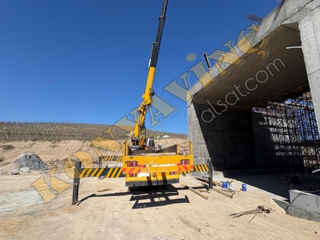 ACİL SATILIK KELEŞ 35 TON VİNÇ MAN ÜZERİNDE