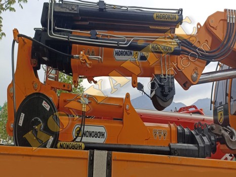 ÇİFT ÇEKER CARGO ÜZERİNDE YANA KATLANIR LONG ÇİFT KIRMA 30 TON HİDROKON