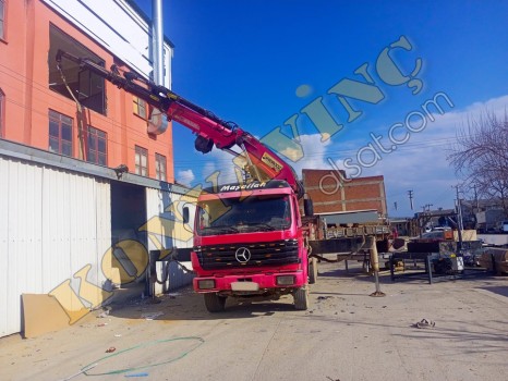 HİDRO ÖZ 30 TON ÇİFT KIRMA MERCEDES ÜZERİNDE
