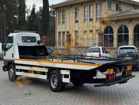 MITSUBİSHİ ÜZERİNDE 6 METRE GÖZLÜKLÜ KAYAR KASA
