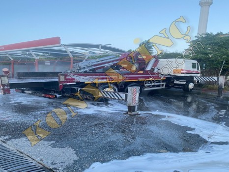 GÜÇLÜ 20 TON YANA KATLANIR MERCEDES 2521 ÜZERİNDE
