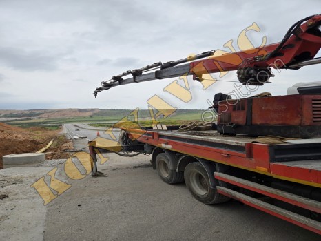 ACİL SATILIK 10 TON ÖZENKA YANA KATLANIR.MAN ÜZERİNDEDİR.