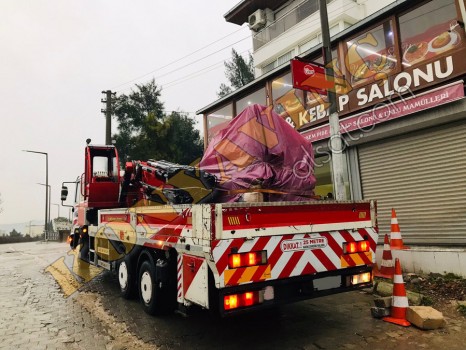 ACİL SATILIK 10 TON ÖZENKA VİNÇ MAN 12/163 ÜZERİNDE