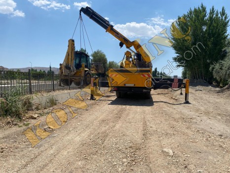 AXOR ÜZERİNDE 35 TON ÇİFT KIRMA AKKAR