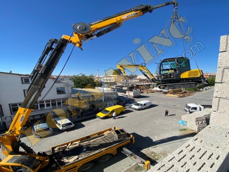 AXOR ÜZERİNDE 35 TON ÇİFT KIRMA AKKAR
