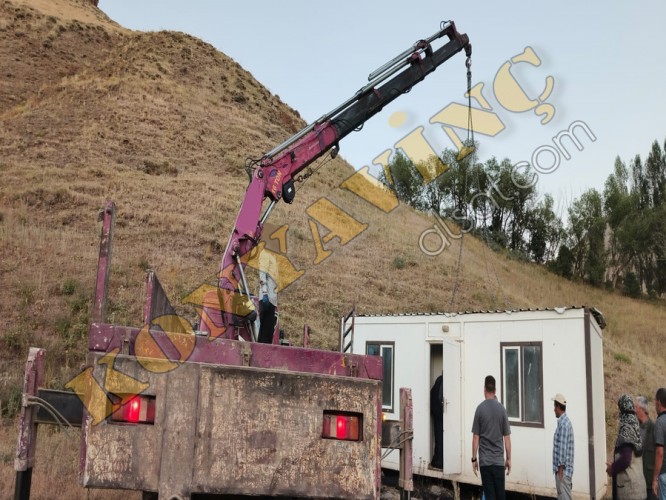 ACİL SATILIK 16 TON YANA KATLANIR EMEKSAN MERCEDES ÜZERİNDE