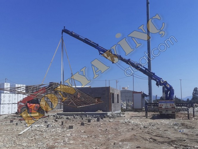 CARGO ÜZERİNDE YANA KATLANIR 30 TON ÇİFT KIRMA VİNÇ
