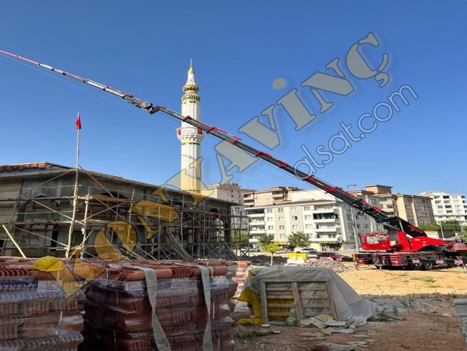 SCANIA ÜZERİNDE ASELKON MARKA 75 TON ÇİFT KIRMA VİNÇ