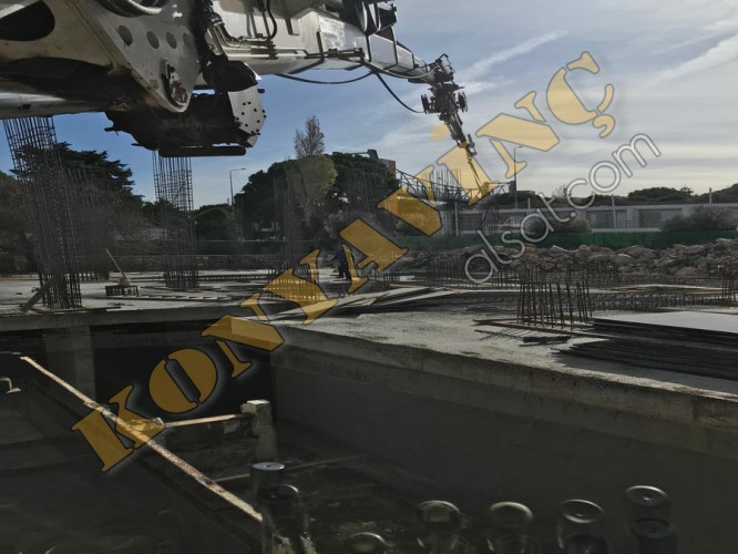 HİDROKON 30 TON ÇİFT KIRMA MERCEDES 2523 ÜZERİNDE