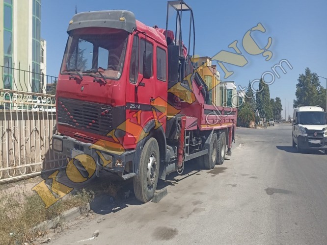 MERSEDES 2524 ÜZERİNDE 25 TON HİDROKON VİNÇ