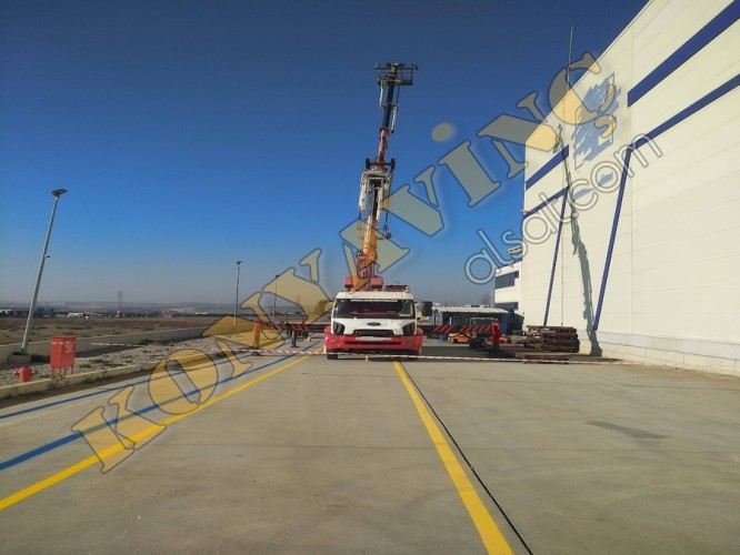 CARGO 2429 ÜZERİNDE 30 TON HSA MARKA ÇİFT KIRMA
