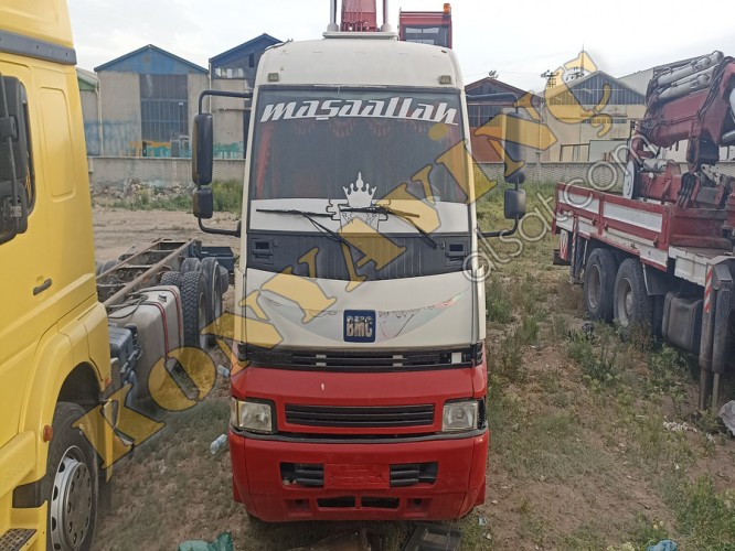 ACİL SATILIK 25 TON ACR İMALATI SIFIR VİNÇ BMC PRO 624 ÜZERİNDE