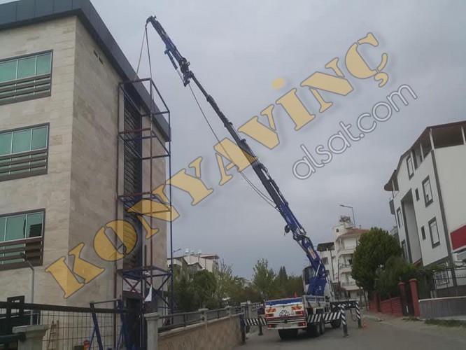 CARGO ÜZERİNDE YANA KATLANIR 30 TON ÇİFT KIRMA VİNÇ