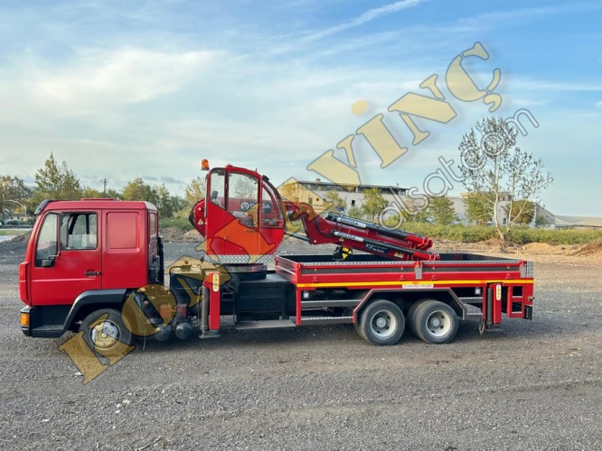 ACİL SATILIK SIFIR 13 TON YANA KATLANIR SIFIR VİNÇ MAN ÜZERİNDE