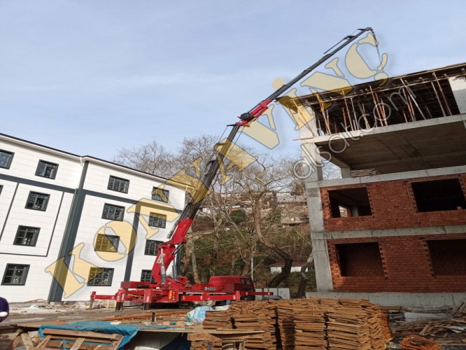 ACİL SATILIK 50 TON KONDU ÇİFT ÇEKER MERCEDES ÜZERİNDEDİR