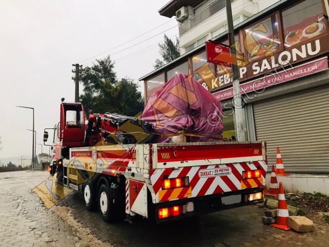 ACİL SATILIK 10 TON ÖZENKA VİNÇ MAN 12/163 ÜZERİNDE