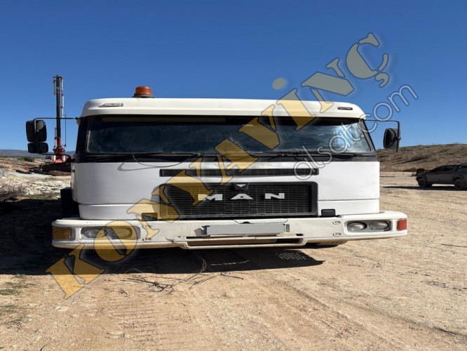 ACİL SATILIK KELEŞ 35 TON VİNÇ MAN ÜZERİNDE