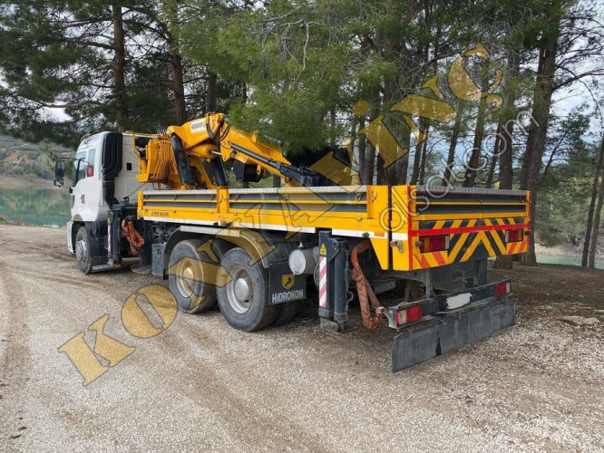 HİDROKON 20 TON YANA KATLANIR FORD KARGO 2524 ÜZERİNDE