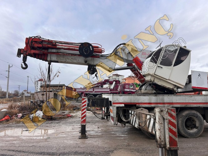 ACİL SATILIK 45 TON VİNÇ DEV FATİH ÜZERİNDEDİR.
