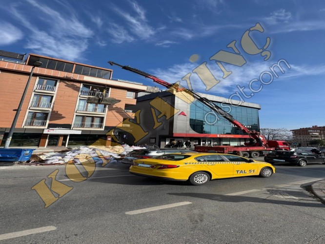 GÜÇLÜ 35 TON ÇİFT KIRMA MERCEDES ÜZERİNDE